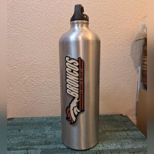 NWT NFL Denver Broncos Aluminum Water Bottle 34 oz